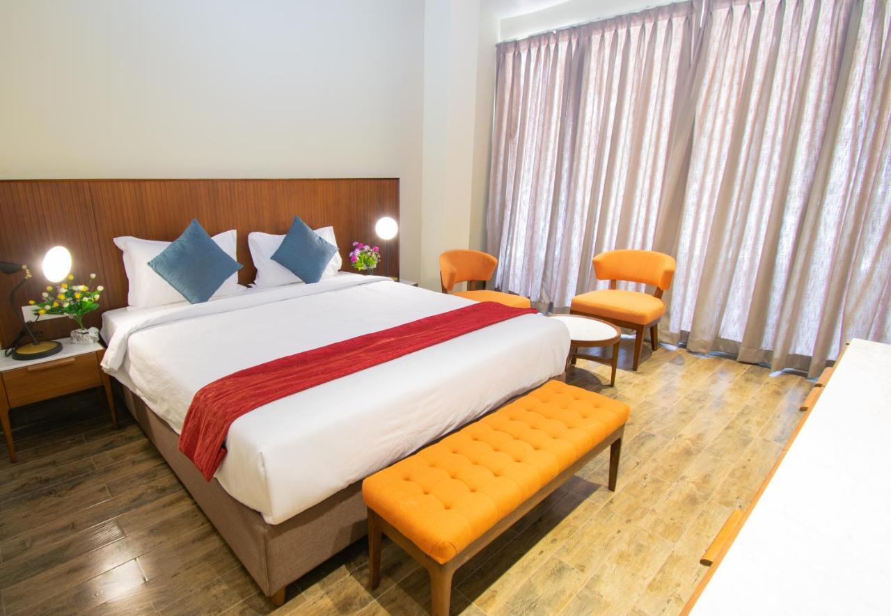 Octave Rococco Morjim Hotel Pernem Екстериор снимка