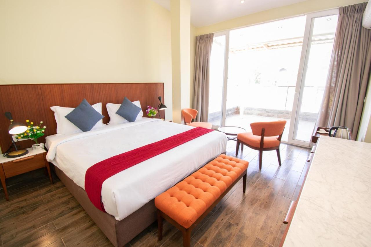 Octave Rococco Morjim Hotel Pernem Екстериор снимка