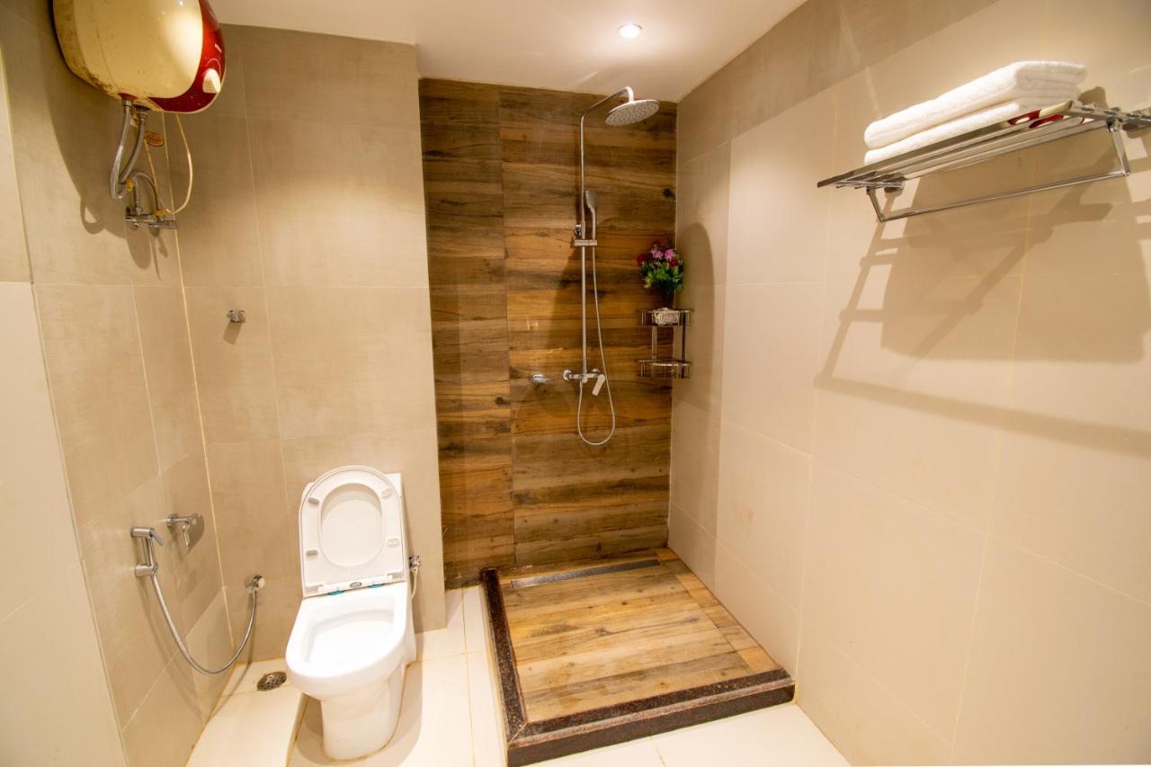 Octave Rococco Morjim Hotel Pernem Екстериор снимка