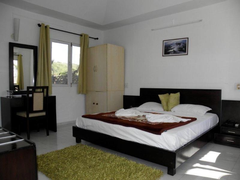 Octave Rococco Morjim Hotel Pernem Екстериор снимка